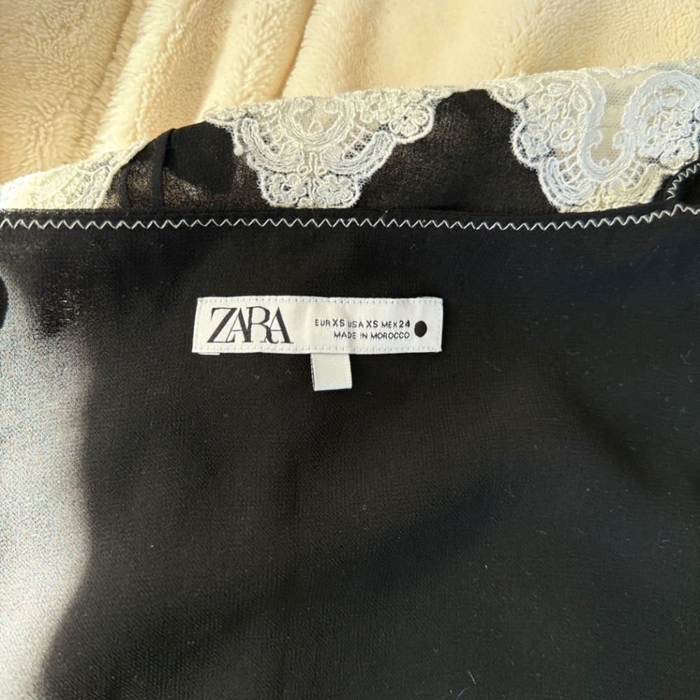 Top dentelle - Picture 4 of 5